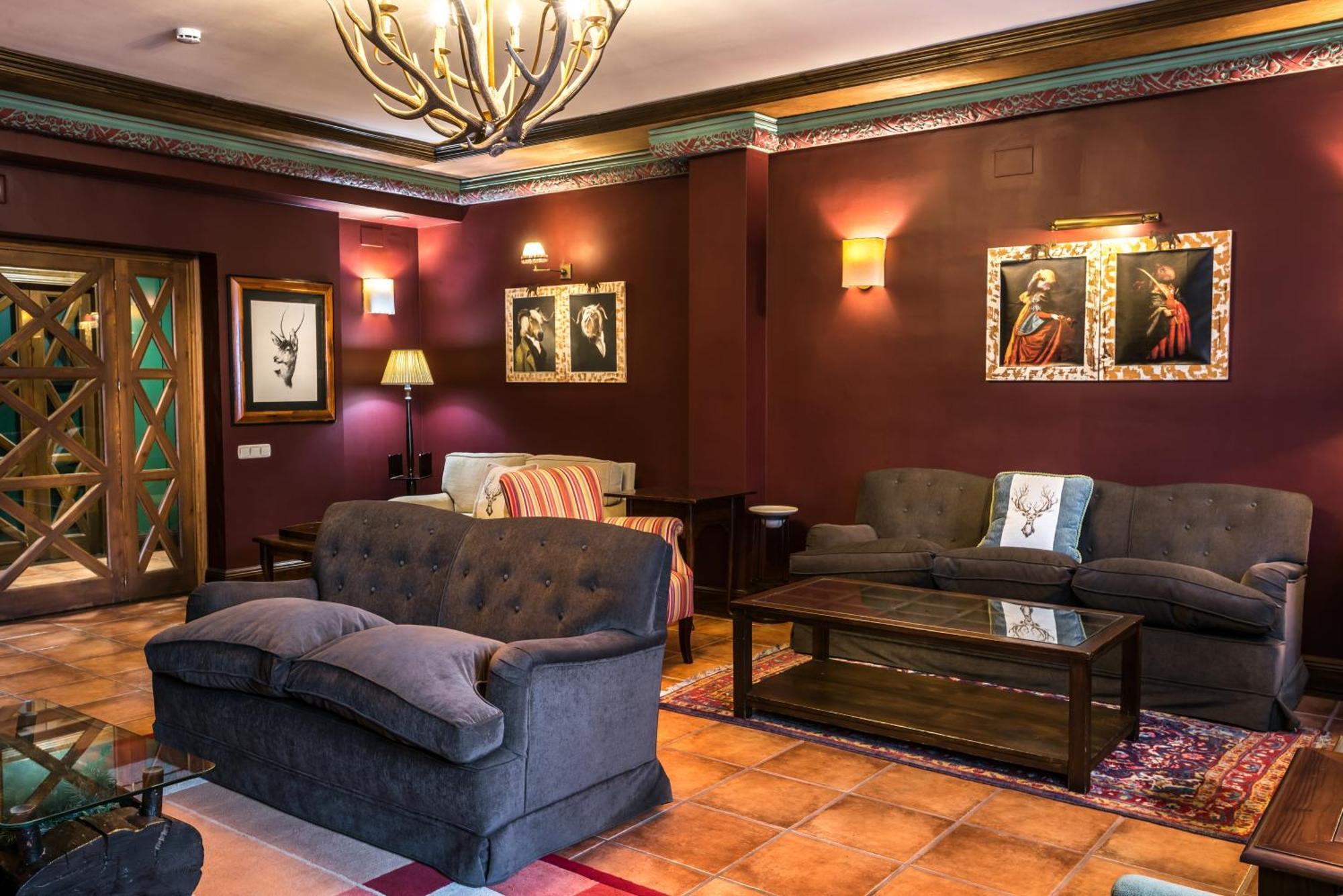 Suite Aparthotel El Refugio de Aran Vielha e Mijaran Buitenkant foto