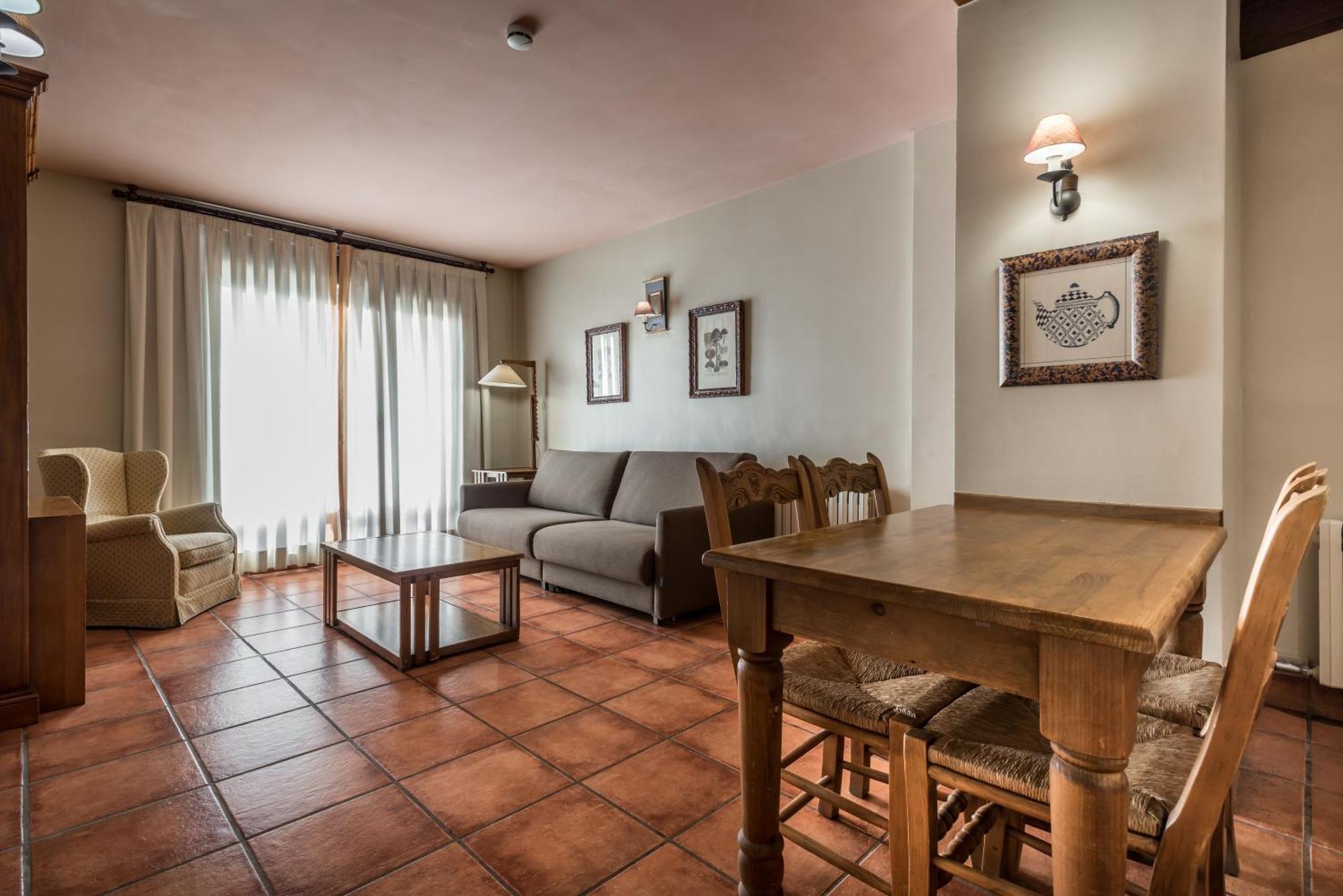 Suite Aparthotel El Refugio de Aran Vielha e Mijaran Kamer foto